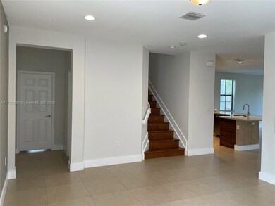 10473 NW 70th Ln, Doral, FL 33178 - photo 5