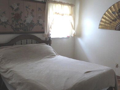 1349 Ironwood Dr, Columbus, OH 43229 - photo 6