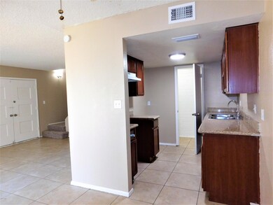 4258 N 68th Ln unit 510, Phoenix, AZ 85033 - photo 6