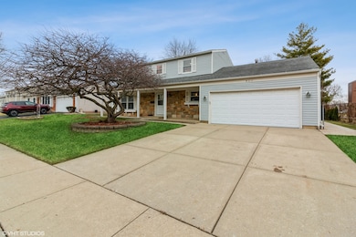 401 N Salem Dr unit 13, Schaumburg, IL 60194 - photo 2