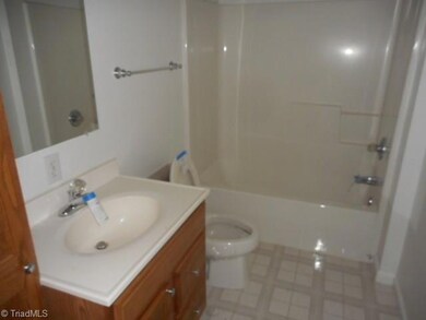 143 Rydel Ln, Statesville, NC 28625 - photo 6