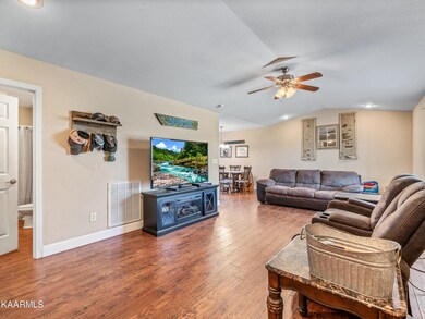 2517 Howard Springs Rd, Crossville, TN 38571 - photo 3