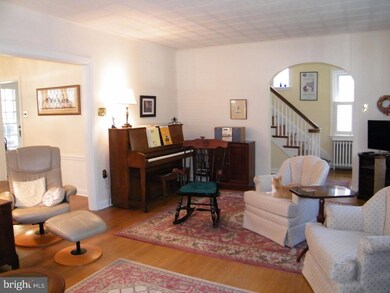 1618 N 15th St, Reading, PA 19604 - photo 3