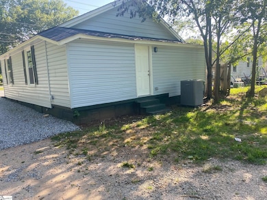 312 W Roosevelt Dr, Anderson, SC 29626 - photo 2