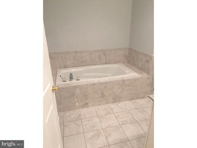 23 Stonewall Cir, Princeton, NJ 08540 - photo 5