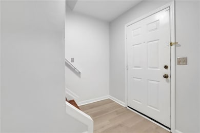 1670 Grist Mill Dr, Marietta, GA 30062 - photo 3