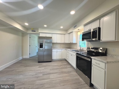 203 N 1st St, Crisfield, MD 21817 - photo 6