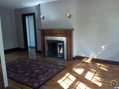 1411 SW MacVicar Ave, Topeka, KS 66604 - photo 6
