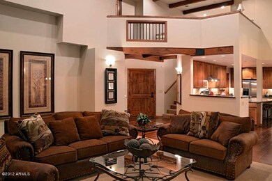 05 Living Room 2