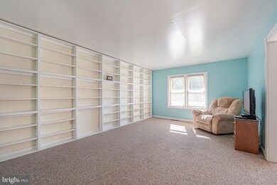 735 Seymour Rd, Bear, DE 19701 - photo 7