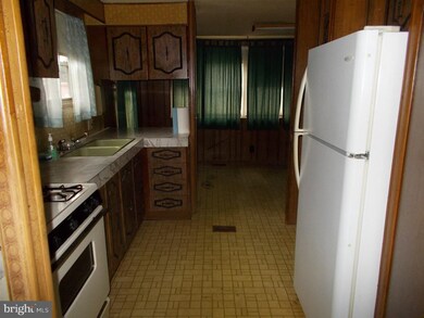 5448 Race Track Rd, Saint Thomas, PA 17252 - photo 7