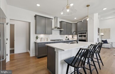 15352 Yellow Jasper Way, Haymarket, VA 20169 - photo 2