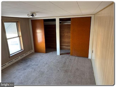 122 S 3rd St, Saint Clair, PA 17970 - photo 5