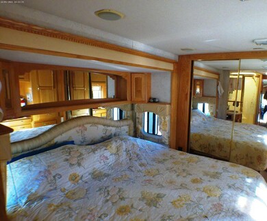 84136 Avenue 44 unit 143, Indio, CA 92203 - photo 7