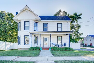 516 Front Ave