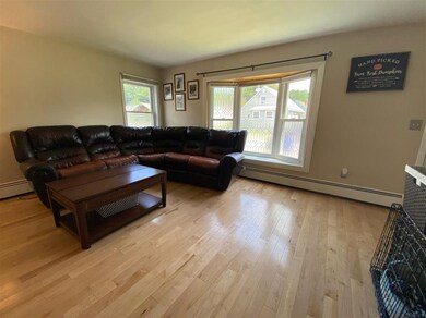 46 Crescent Rd, Manchester, NH 03103 - photo 6