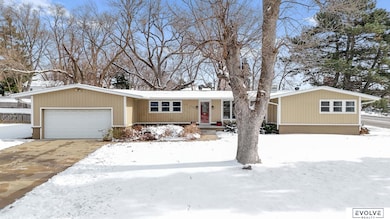 939 S 89th St, Omaha, NE 68114 - photo 5