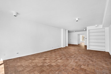 1050 5th Ave unit 17A, New York, NY 10028 - photo 6