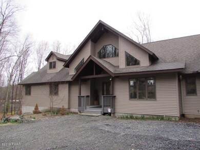 811 Blackbirch Ct, Hawley, PA 18428 - photo 3