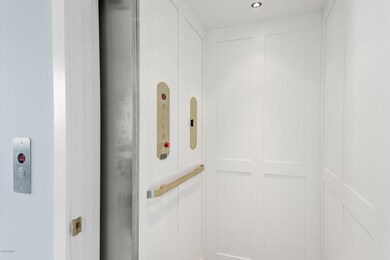 Elevator
