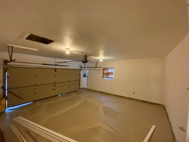 3207 Oak Ct, Hazel Crest, IL 60429 - photo 3