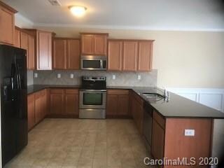 1444 Winter Dr, Statesville, NC 28677 - photo 3