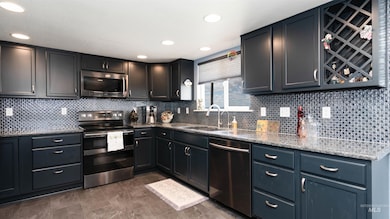 3915 1st Ln E, Parma, ID 83660 - photo 4