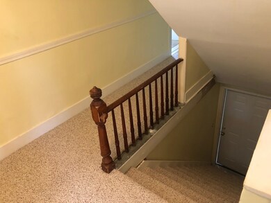 27 Ashuelot St unit C, Winchester, NH 03470 - photo 2