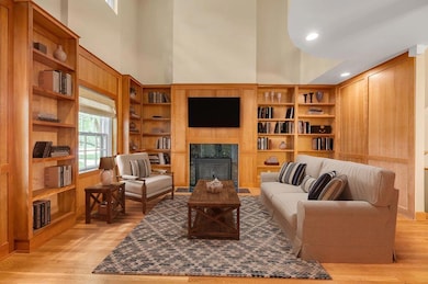 400 Redding Rd unit 2, Lexington, KY 40517 - photo 5