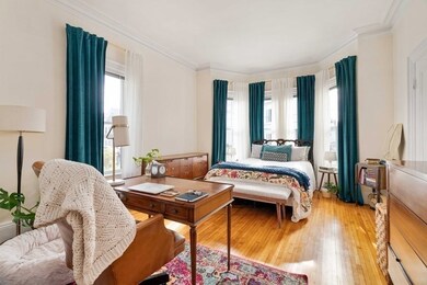 19 Howe St, Somerville, MA 02145 - photo 7