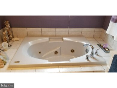 9 Arlington Ave, Maple Shade, NJ 08052 - photo 5