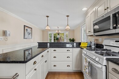 31 Overlea Ave, Saugus, MA 01906 - photo 3