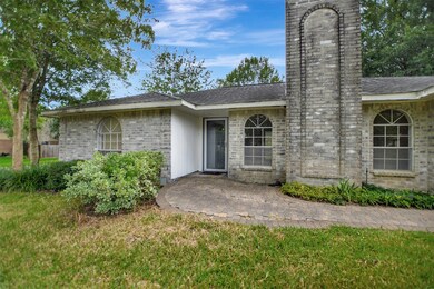 1312 Frontier Ln, Friendswood, TX 77546 - photo 3