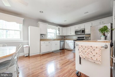 10 Glenview Ln, Downingtown, PA 19335 - photo 6