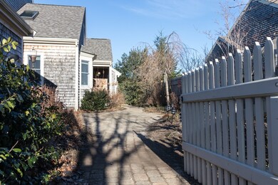 98 Holbeck Corner, Plymouth, MA 02360 - photo 2