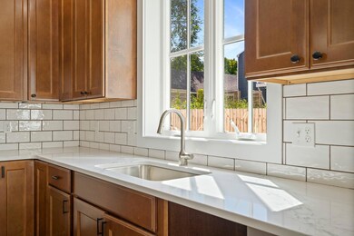 17 Magnolia Ln unit 17, Gardiner, ME 04345 - photo 6