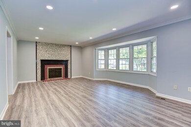 12614 Cedarbrook Ln, Laurel, MD 20708 - photo 5