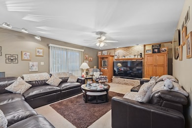 1903 Brighton Ln, Plainfield, IL 60586 - photo 6