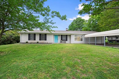 1113 Hidden Hills Dr, Corsicana, TX 75110 - photo 2