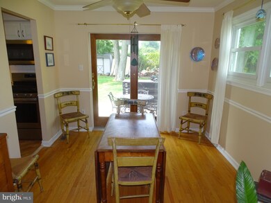 699 Cedarbrook Rd, Southampton, PA 18966 - photo 5