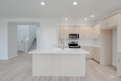 2494 W Fallon Loop, Nampa, ID 83651 - photo 2