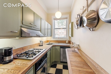 200 6th Ave, New York, NY 10013 - photo 4