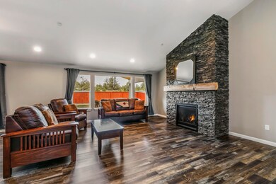 06 1305 SE Texas Cir._006