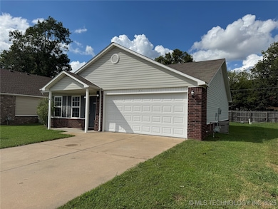 41 W Fairlane Ct, Sapulpa, OK 74066 - photo 2