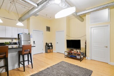 37 Temple Place unit 403, Boston, MA 02111 - photo 4