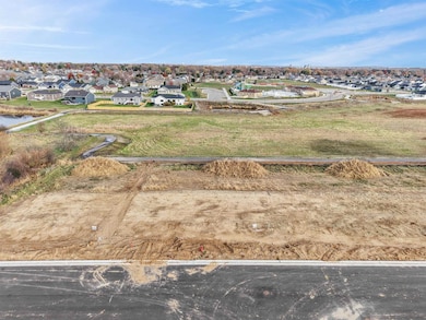 Lot 6 S Eight St, Evansville, WI 53536 - photo 2