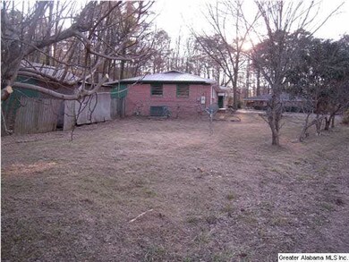 2231 4th Place Cir NE, Center Point, AL 35215 - photo 7