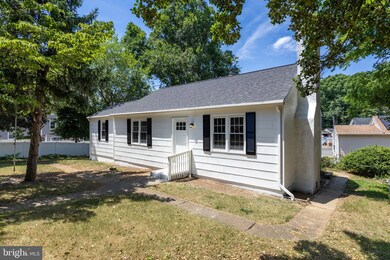 217 Chestnut St, Runnemede, NJ 08078 - photo 2