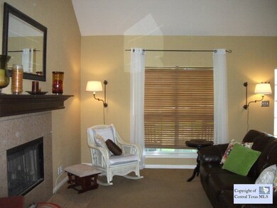 2032 Northview Dr, San Marcos, TX 78666 - photo 2