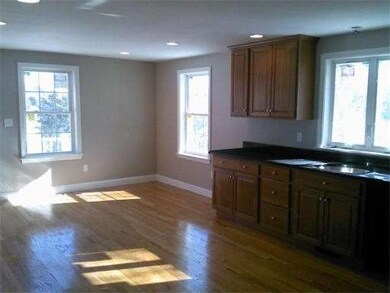 50 Milton St, Waltham, MA 02453 - photo 7